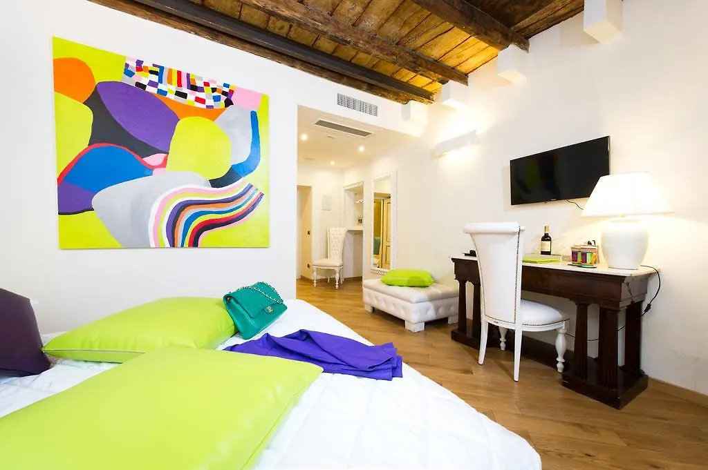 Domus Spagna Capo le Case Roma Bed & Breakfast