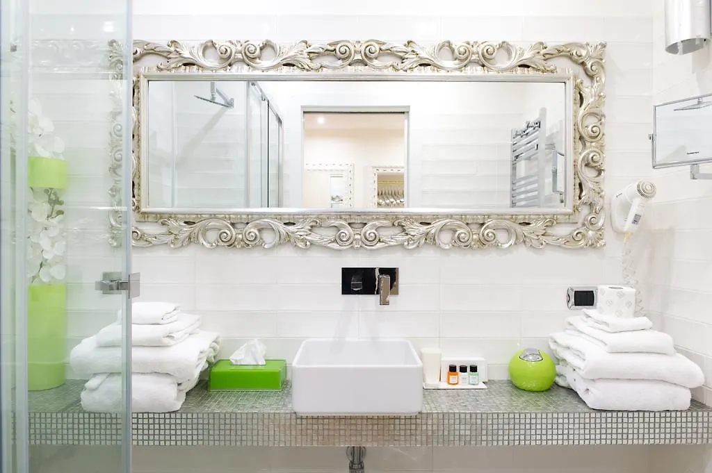 Domus Spagna Capo le Case Roma Bed & Breakfast