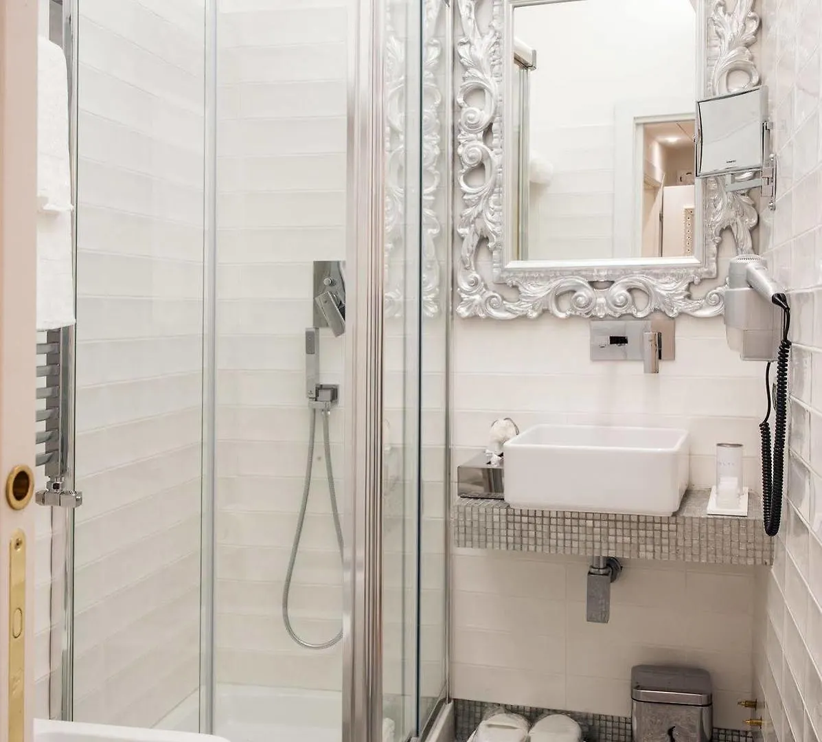 Domus Spagna Capo le Case Roma Bed & Breakfast
